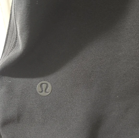 LULULEMON On The Fly Black High Waisted Skirt Size 6 Small - Picture 5 of 5